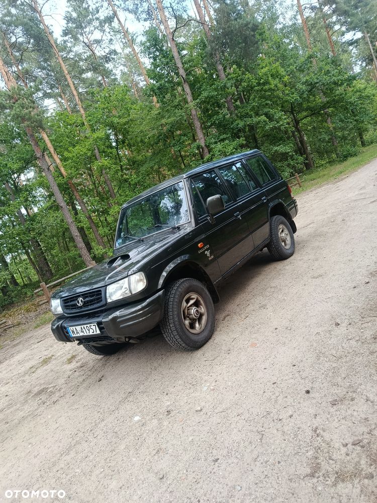 Hyundai Galloper - 1
