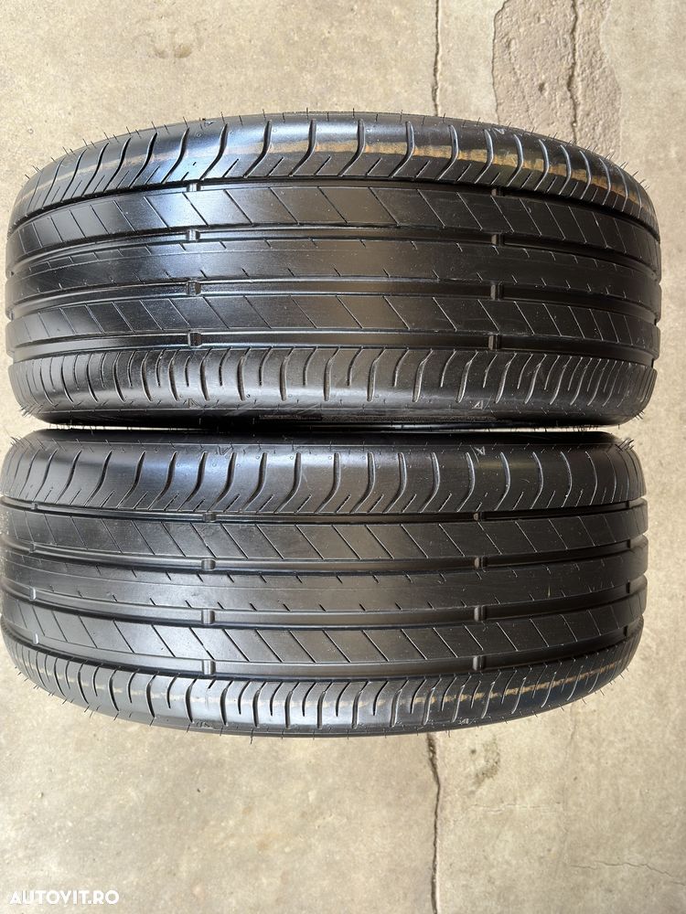 Vând 2 anvelope 235/45/19 Dunlop de vară ca noi - 1