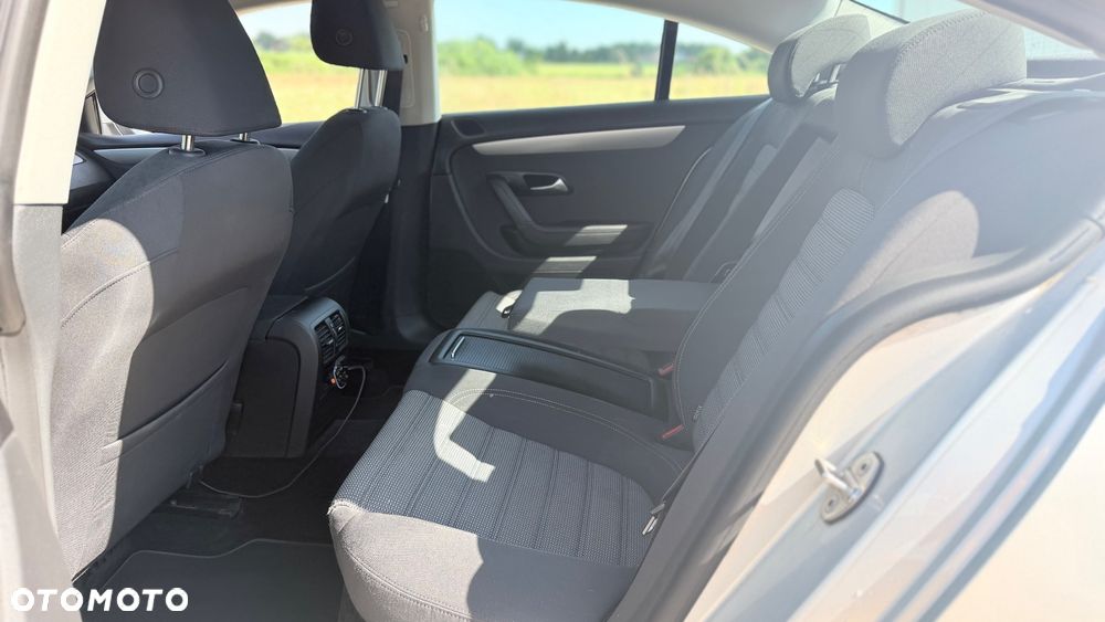 Volkswagen Passat CC 1.8 TSI DSG Individual - 19