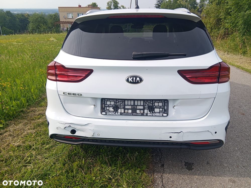 Kia Ceed 1.4 S - 10