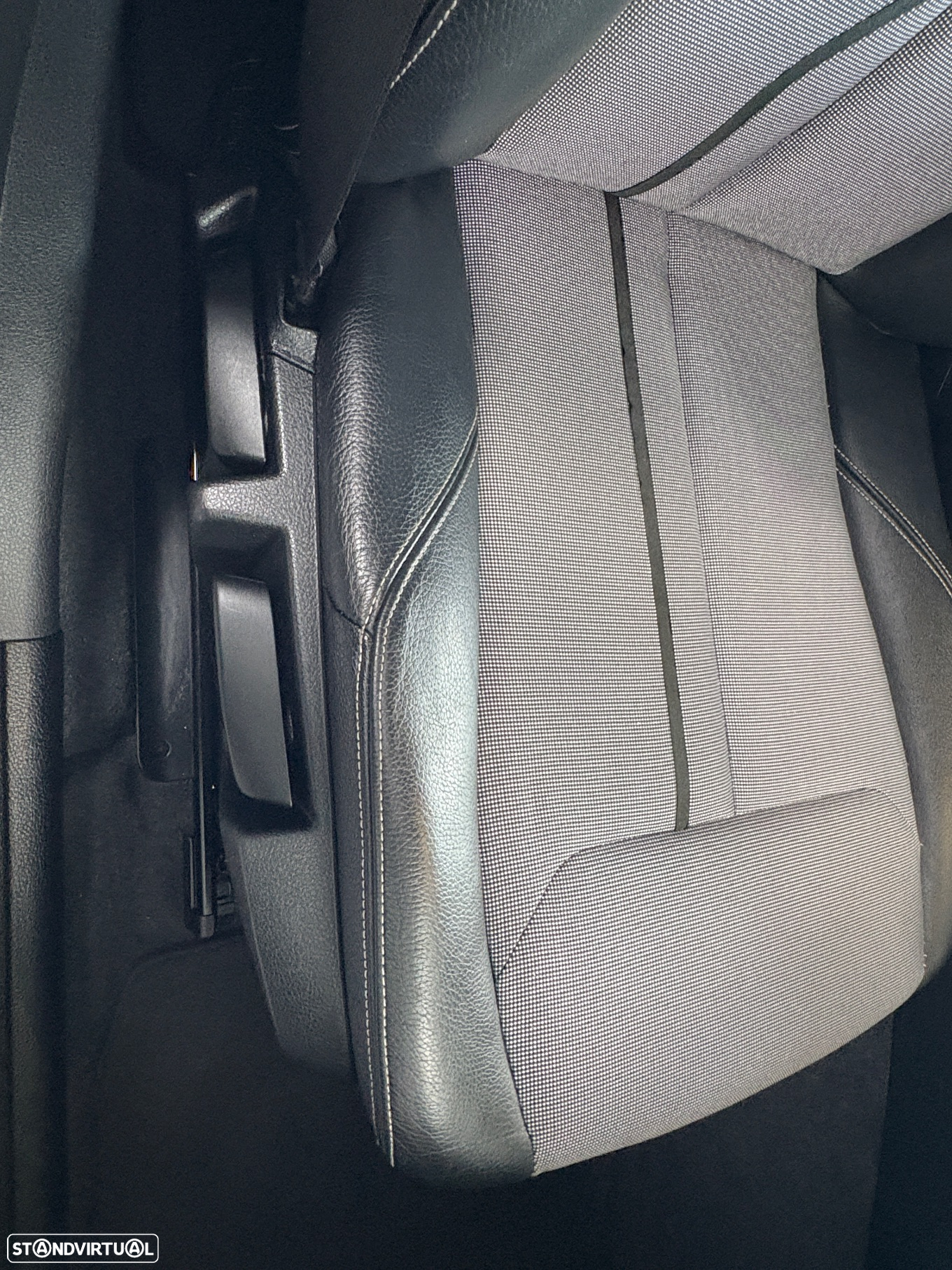 BMW 116 d Line Urban - 34
