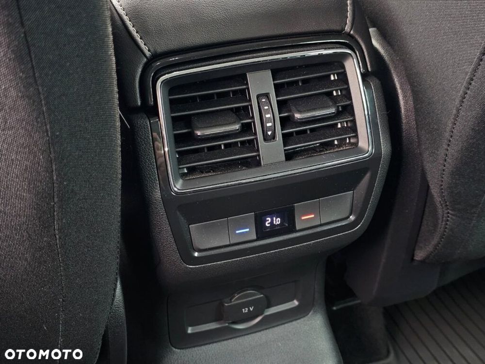 Skoda Karoq 1.5 TSI ACT Style DSG - 35