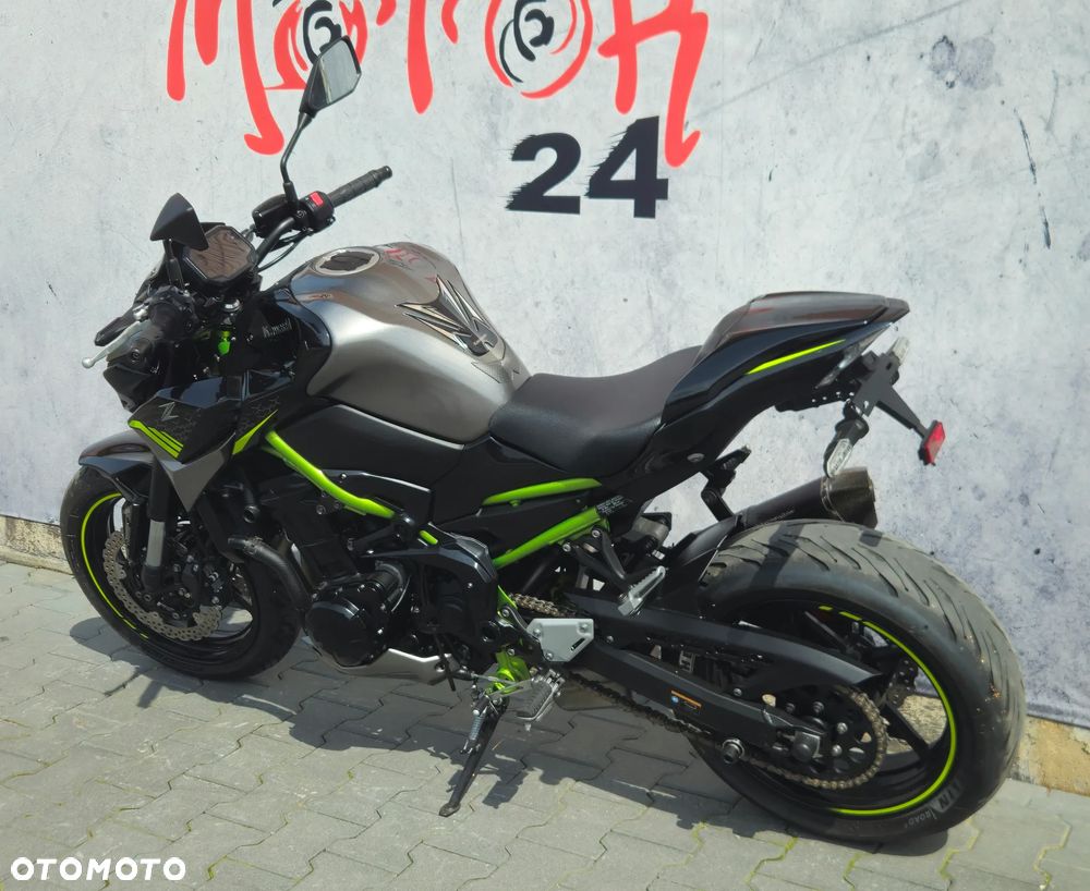 Kawasaki Z 900 - 5
