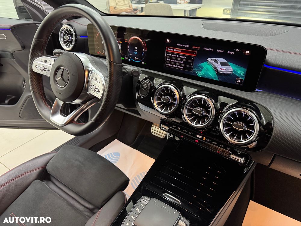 Mercedes-Benz CLA 250 e 8G-DCT AMG Line - 39