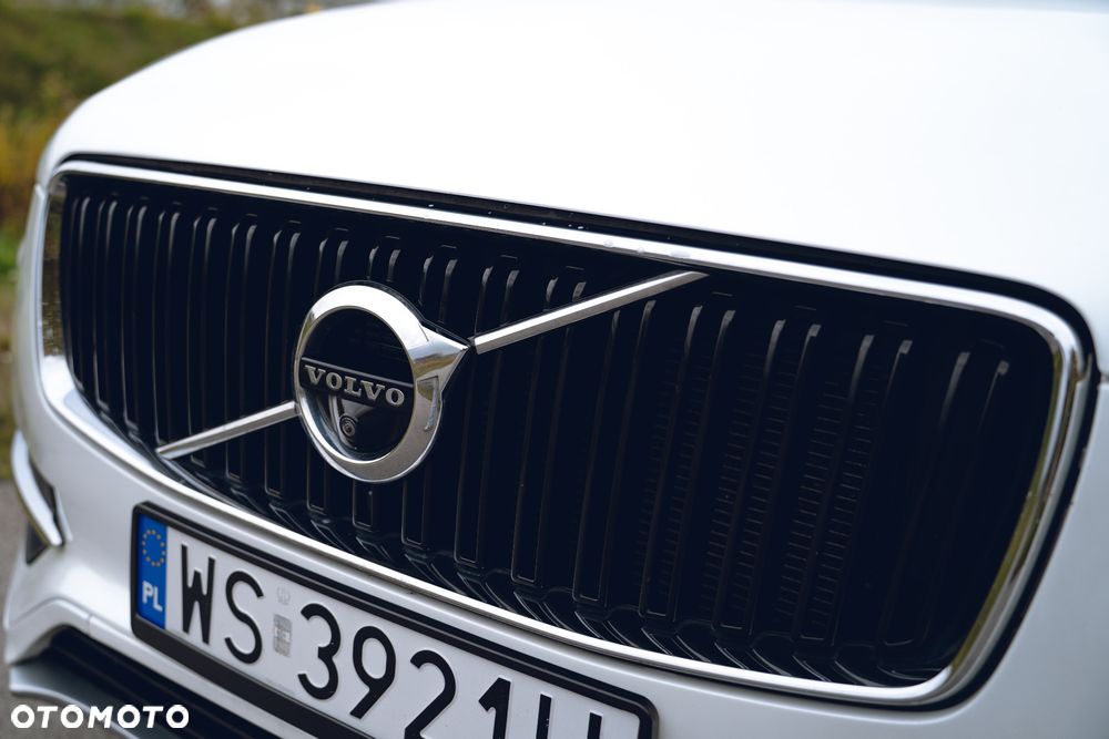 Volvo XC 90 - 8