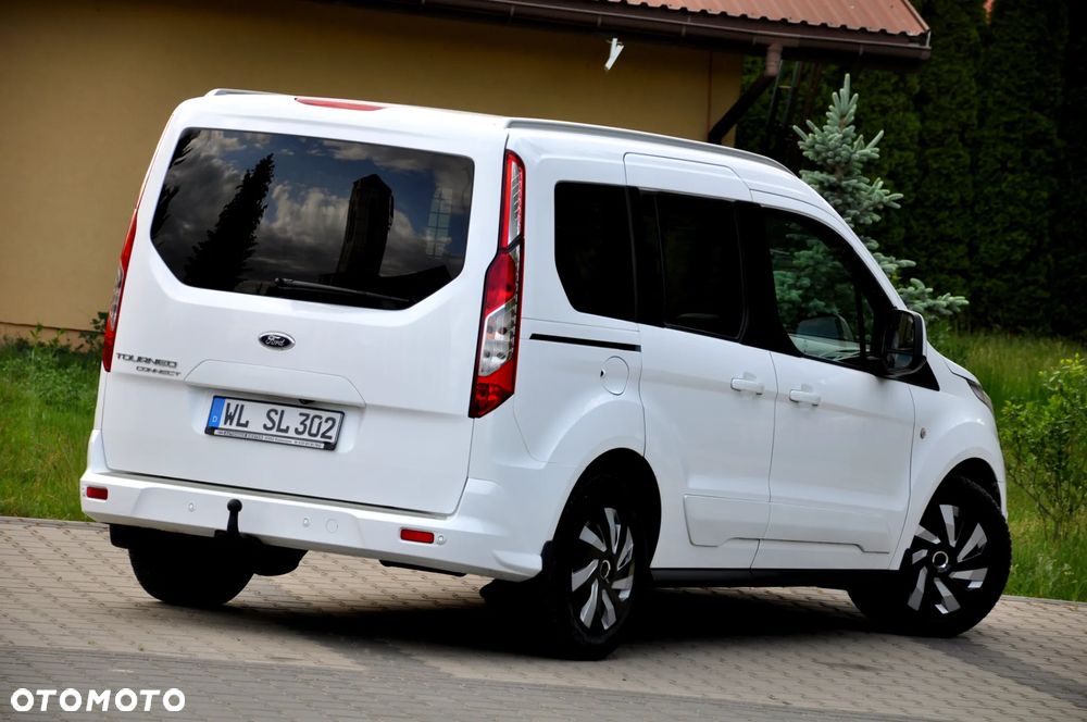 Ford Tourneo Connect 1.6 TDCi Titanium - 15