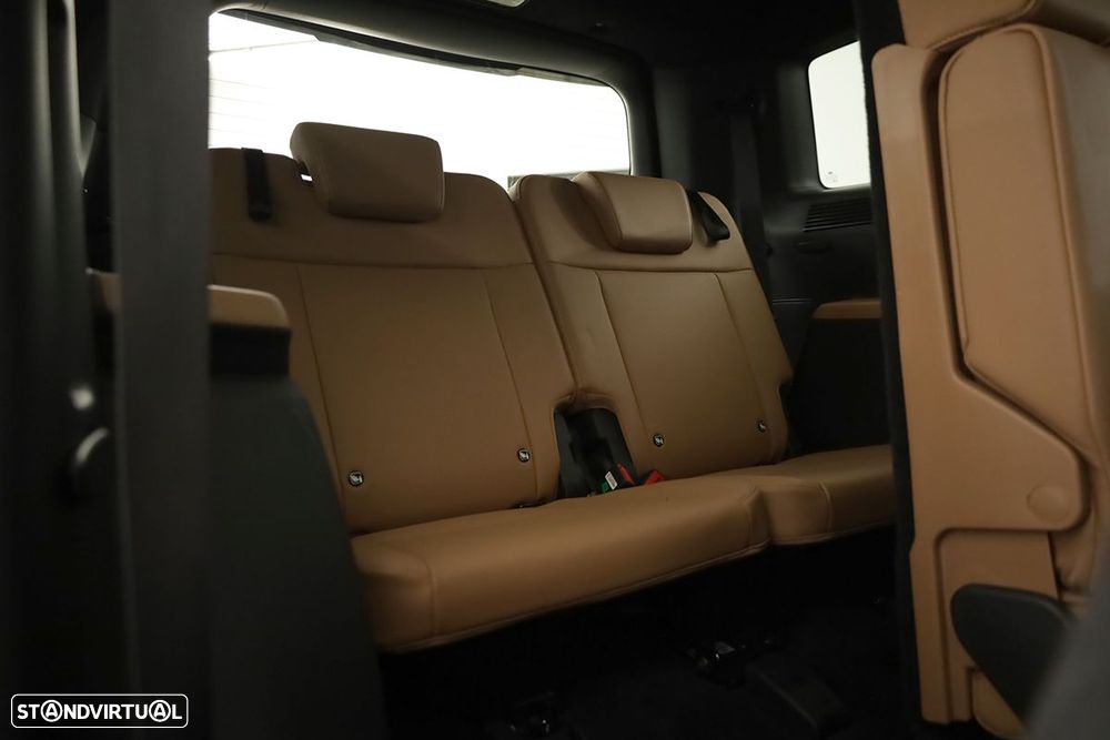 Hyundai Santa Fe 1.6 T-GDI HEV Vanguard - 25
