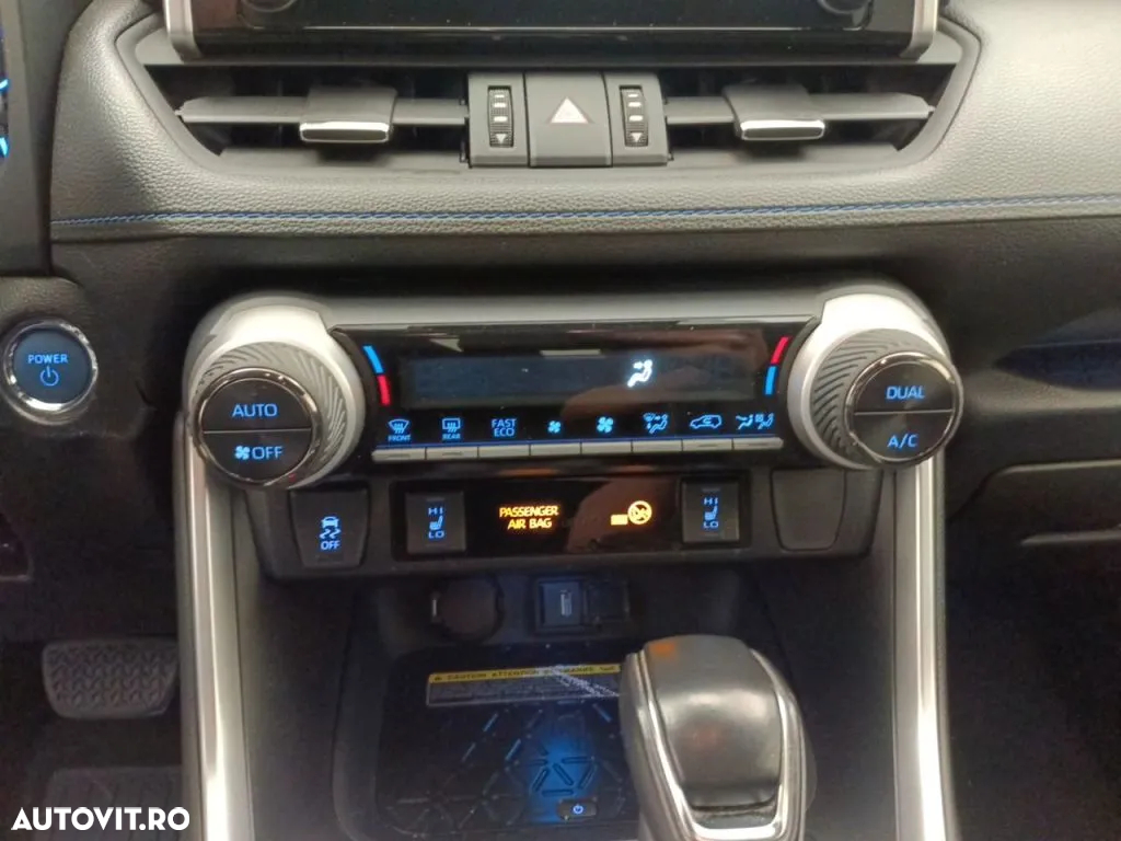 Toyota RAV4 2.5 4x2 Hybrid Style Selection - 14