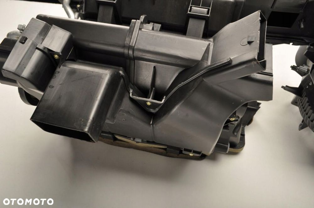 MASERATI GHIBLI III NAGRZEWNICA DMUCHAWA - 8