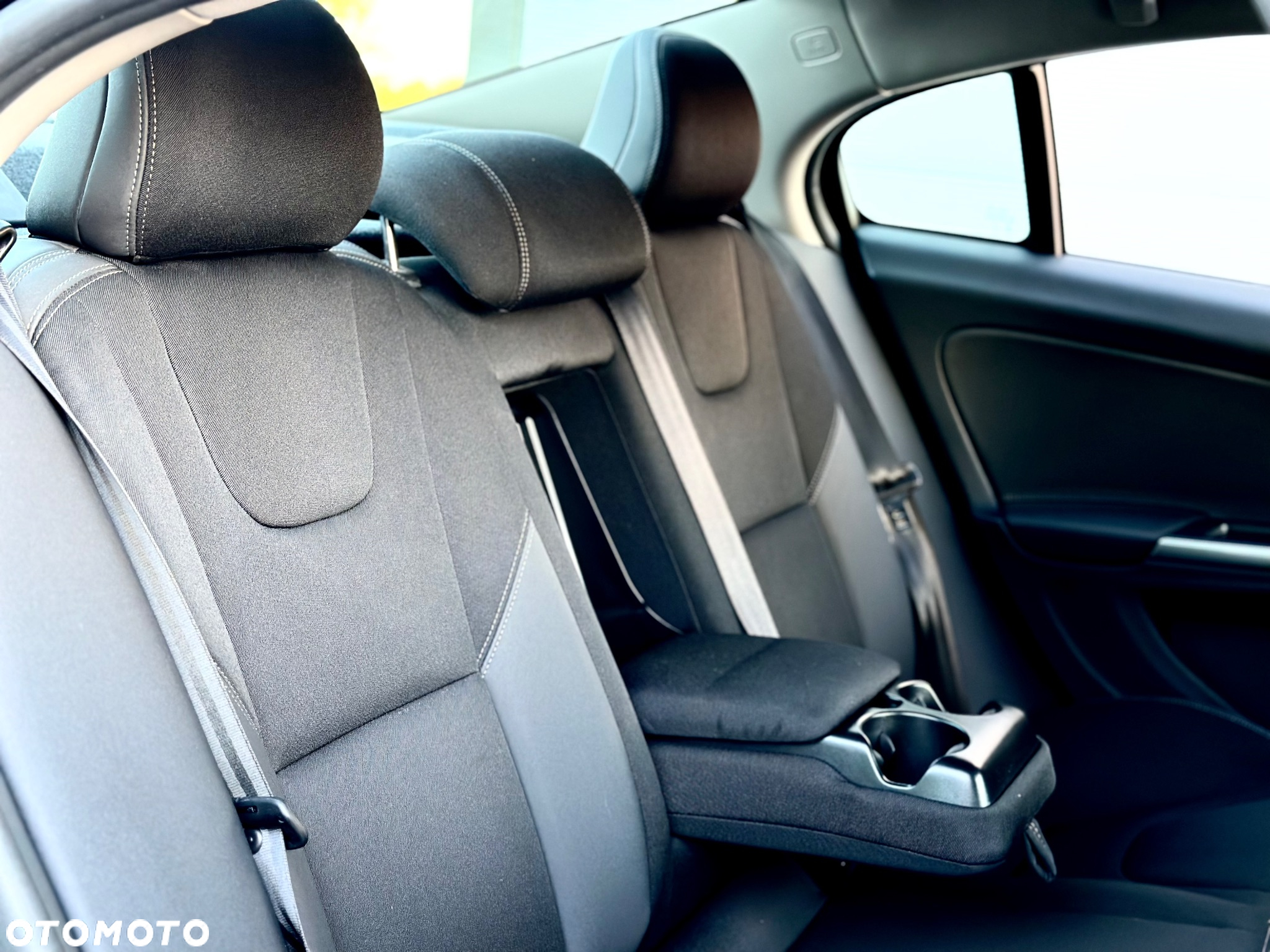 Volvo S60 D3 Momentum - 30