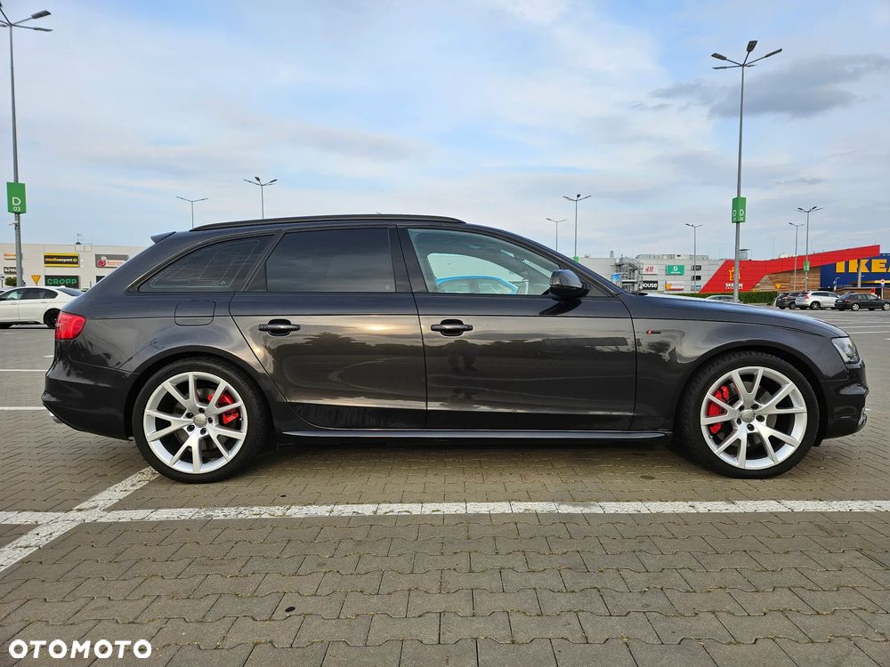 Audi A4 Avant - 4