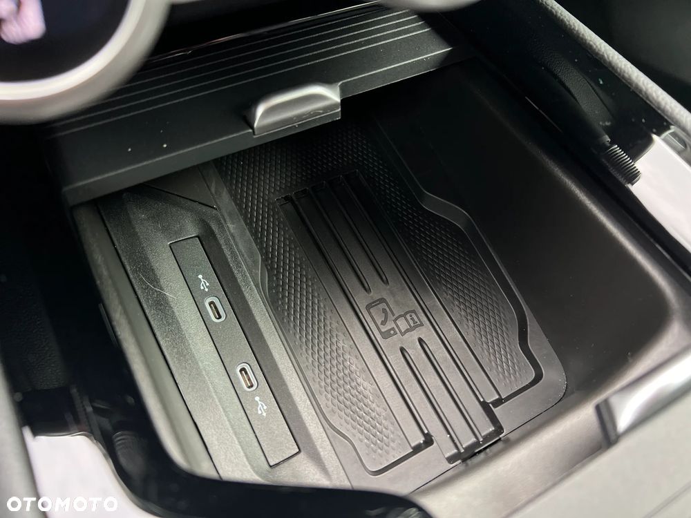 Skoda Superb 1.5 TSI Plug-in Hybrid L&K DSG - 16