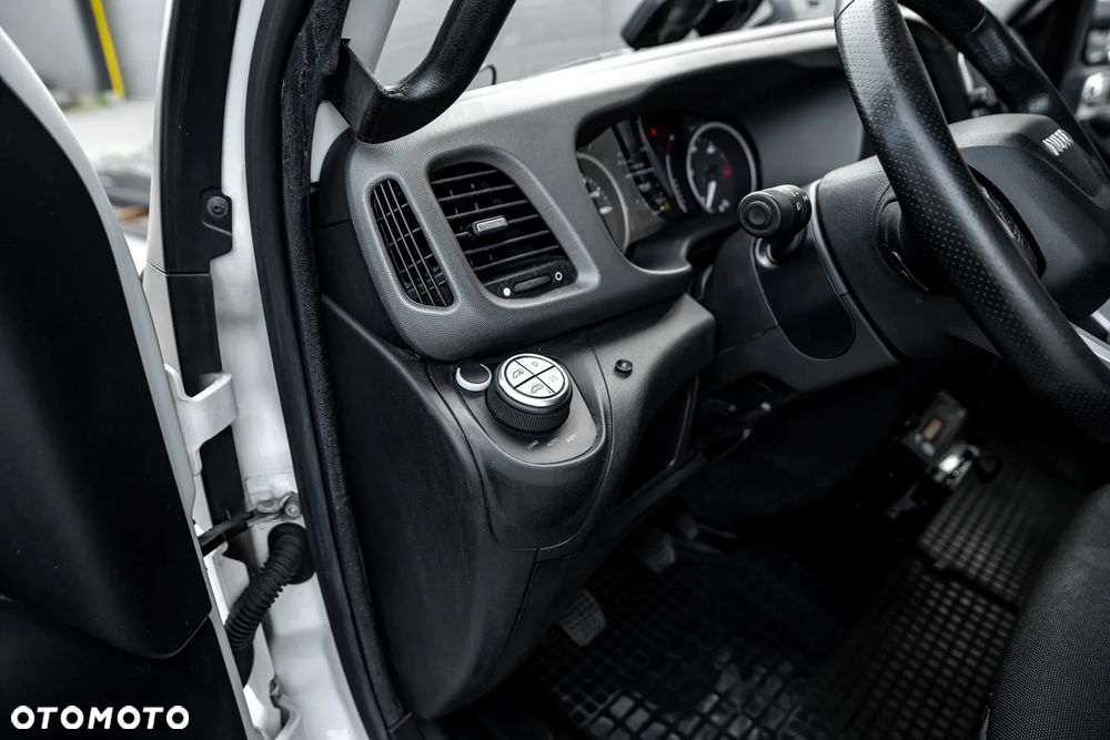 Iveco 70C18/DG DIGICROSS - 20