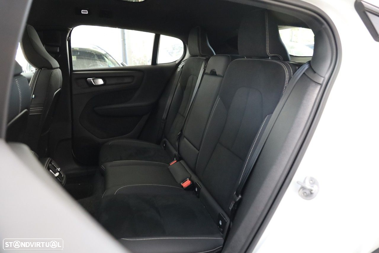 Volvo C40 Recharge Extended Range Ultimate - 12