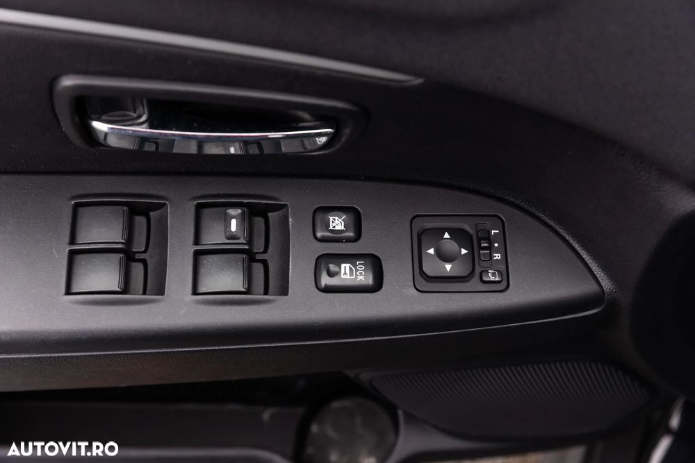 Mitsubishi ASX 1.8 DI-D 4WD Instyle - 16