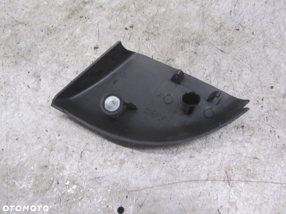 Peugeot Patrner-Berlingo 08->osłona wewnętrzna lusterka lewy przód - 2