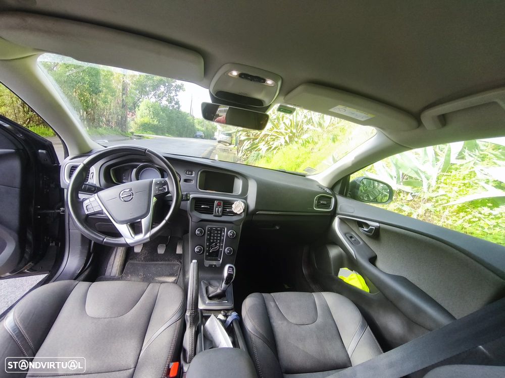 Volvo V40 Cross Country 2.0 D3 - 7