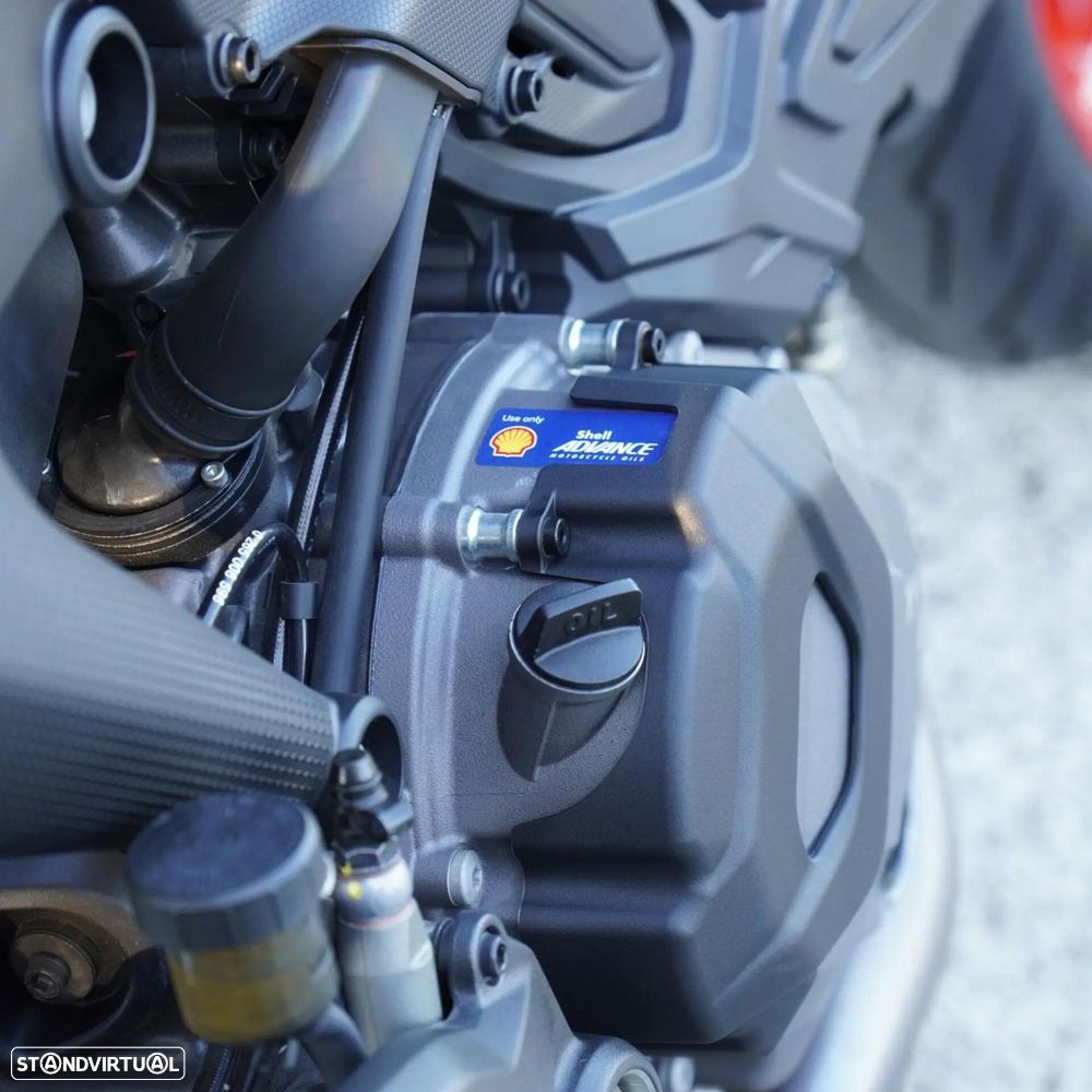 Ducati Monster - 12