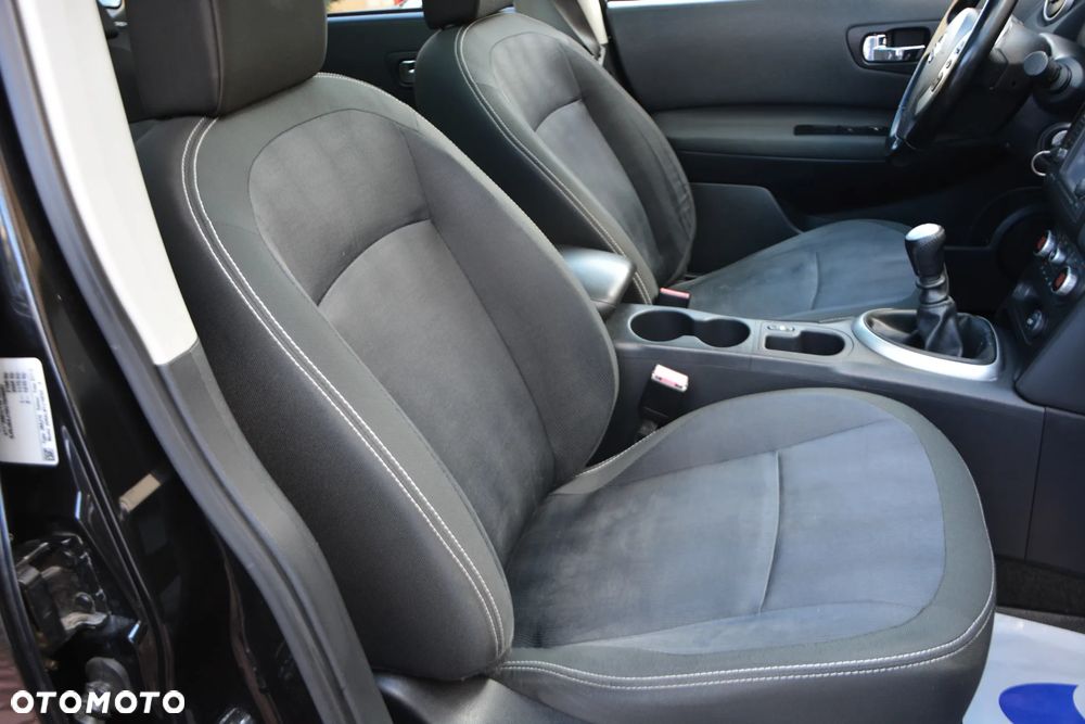 Nissan Qashqai+2 2.0 I-Way - 37