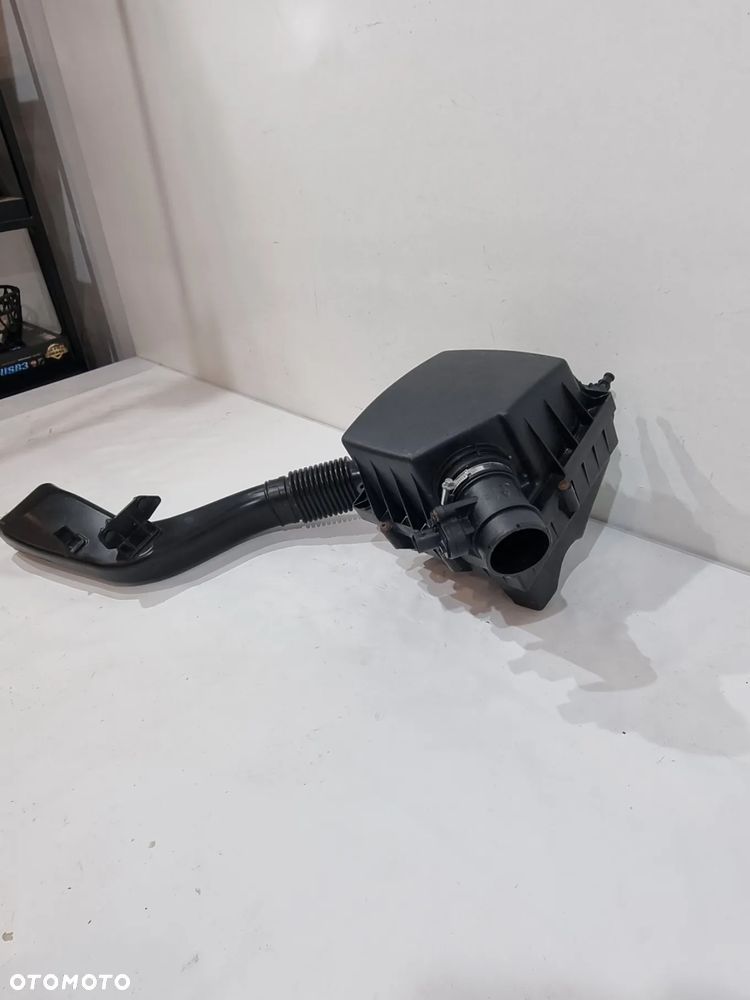 OPEL CORSA E  OBUDOWA FILTRA POWIETRZA 39032999 13427552 - 3