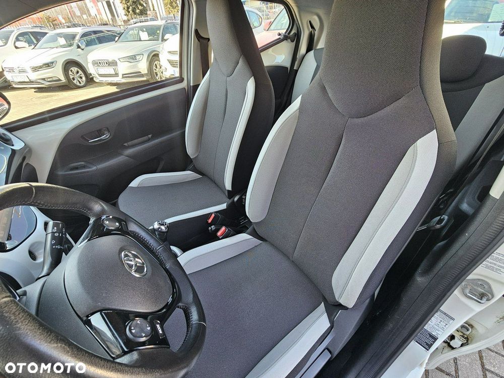 Toyota Aygo x-cite Style Selection - 13