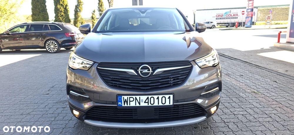 Opel Grandland X 1.2 Start/Stop Design Line - 2