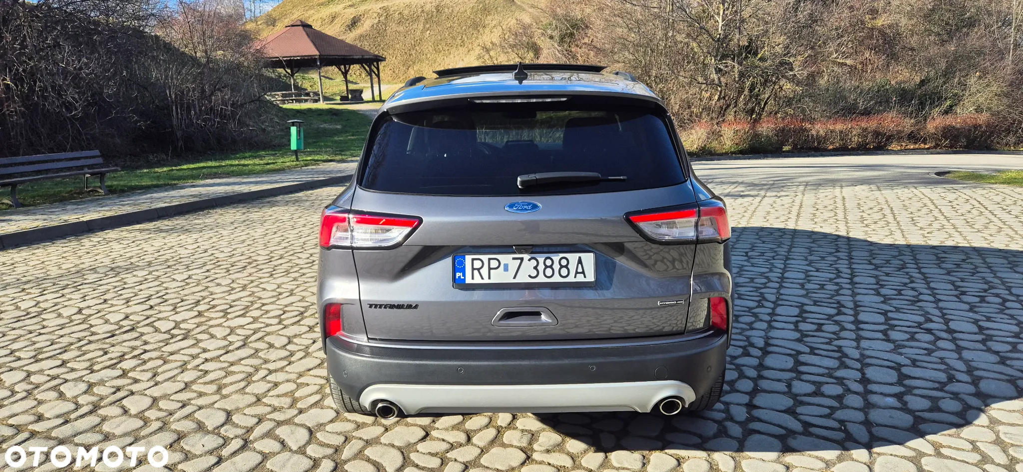 Ford Kuga 2.5 FHEV AWD Titanium - 8