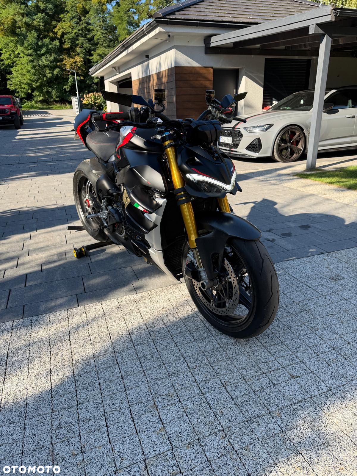Ducati Streetfighter V4 - 16