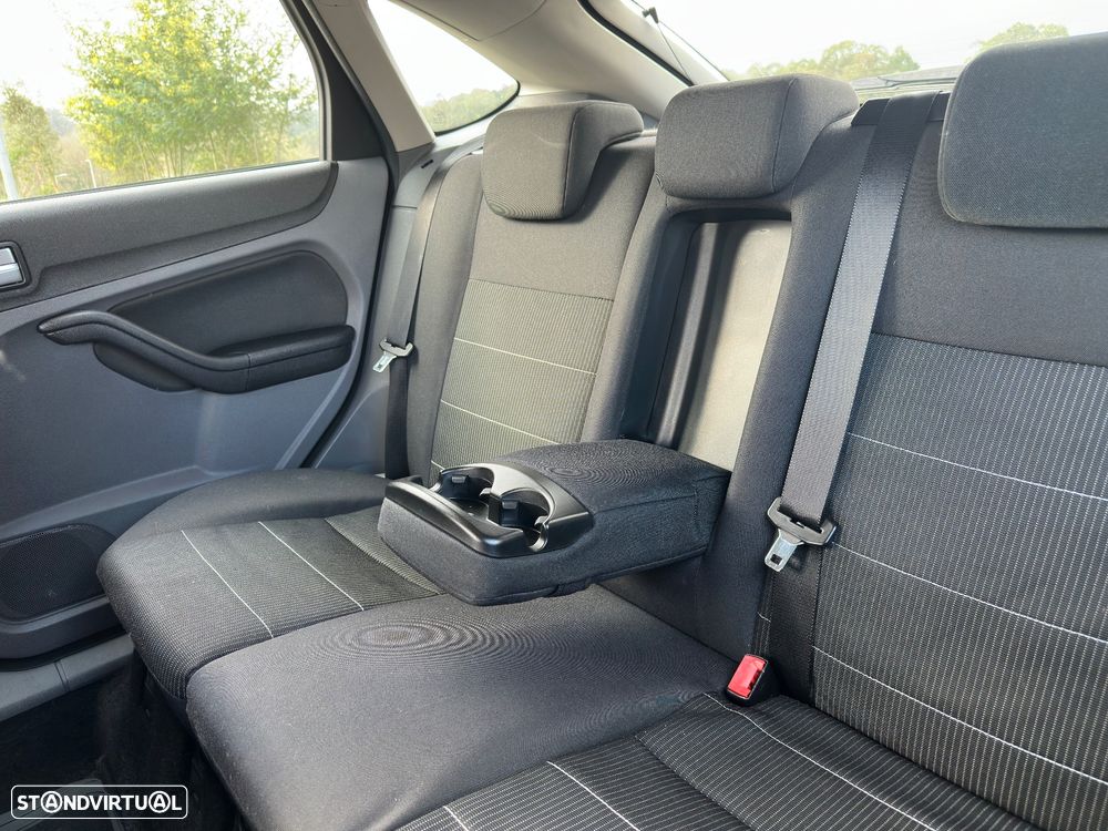 Ford Focus 1.6 TDCi Trend - 10