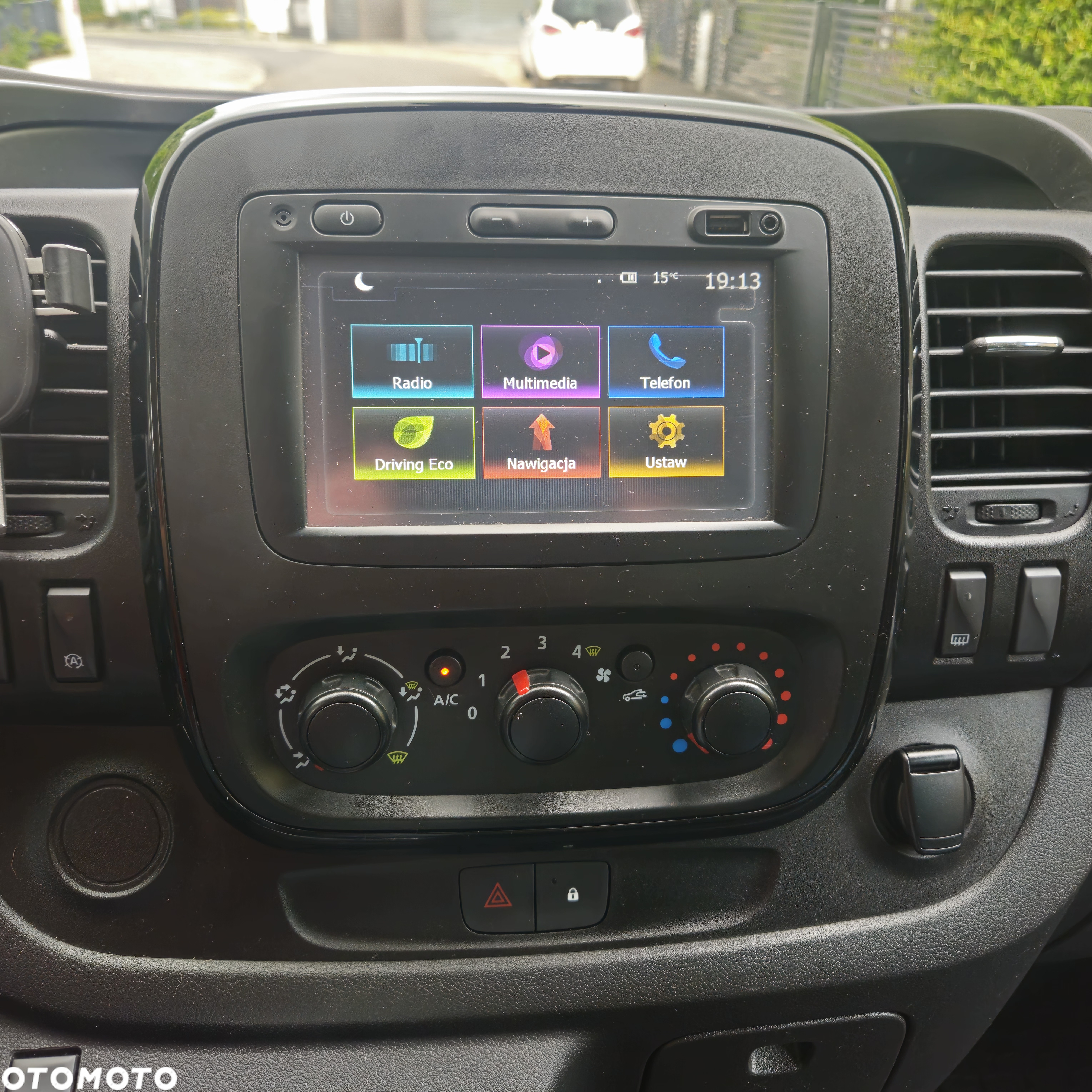 Opel Vivaro L2H1 2,9t Edition - 12