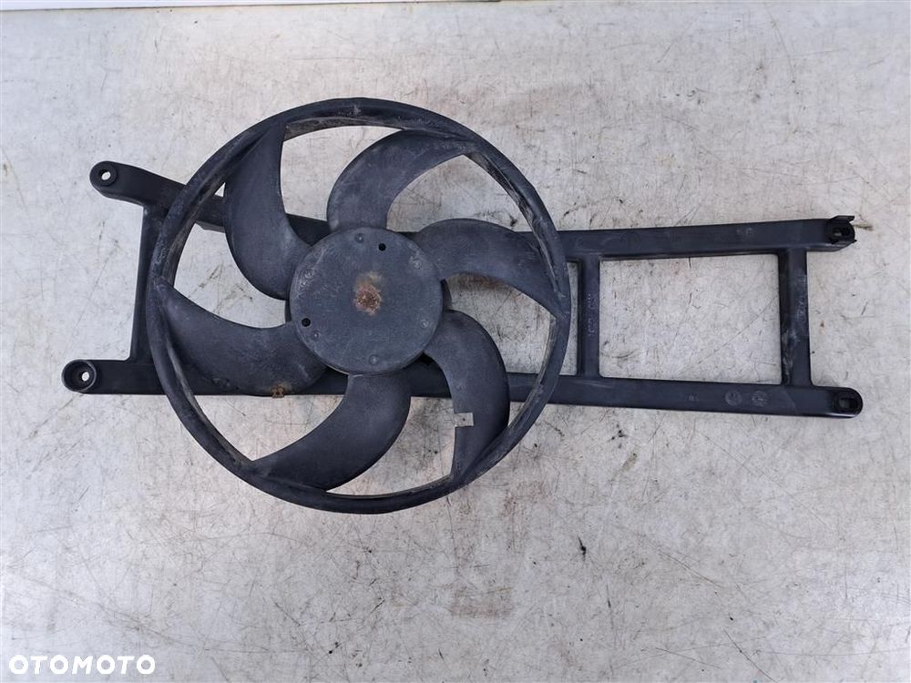 Chłodnica z wentylatorem Fiat Panda II 1.2 B 8V 2003-2013 ORYGINAŁ VALEO - 10