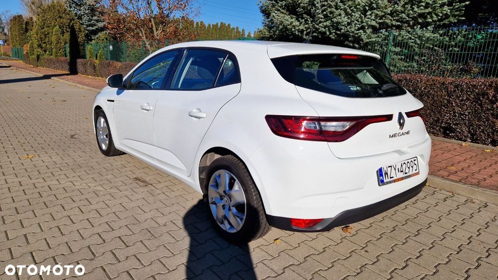 Renault Megane 1.5 dCi Zen - 6