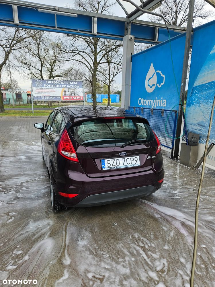 Ford Fiesta 1.25 Ghia - 2