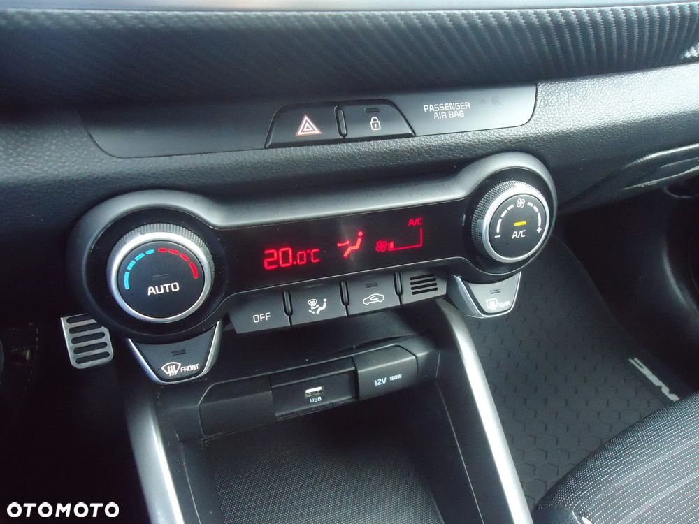 Kia Stonic 1.0 T-GDI GT Line - 15