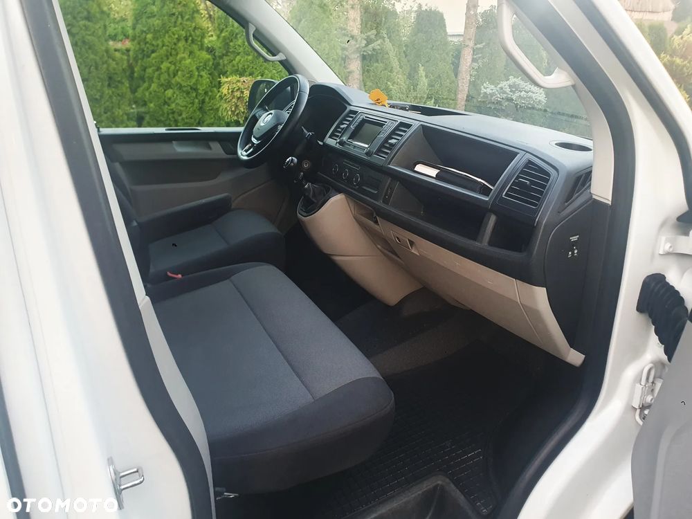 Volkswagen Transporter T6 - 11