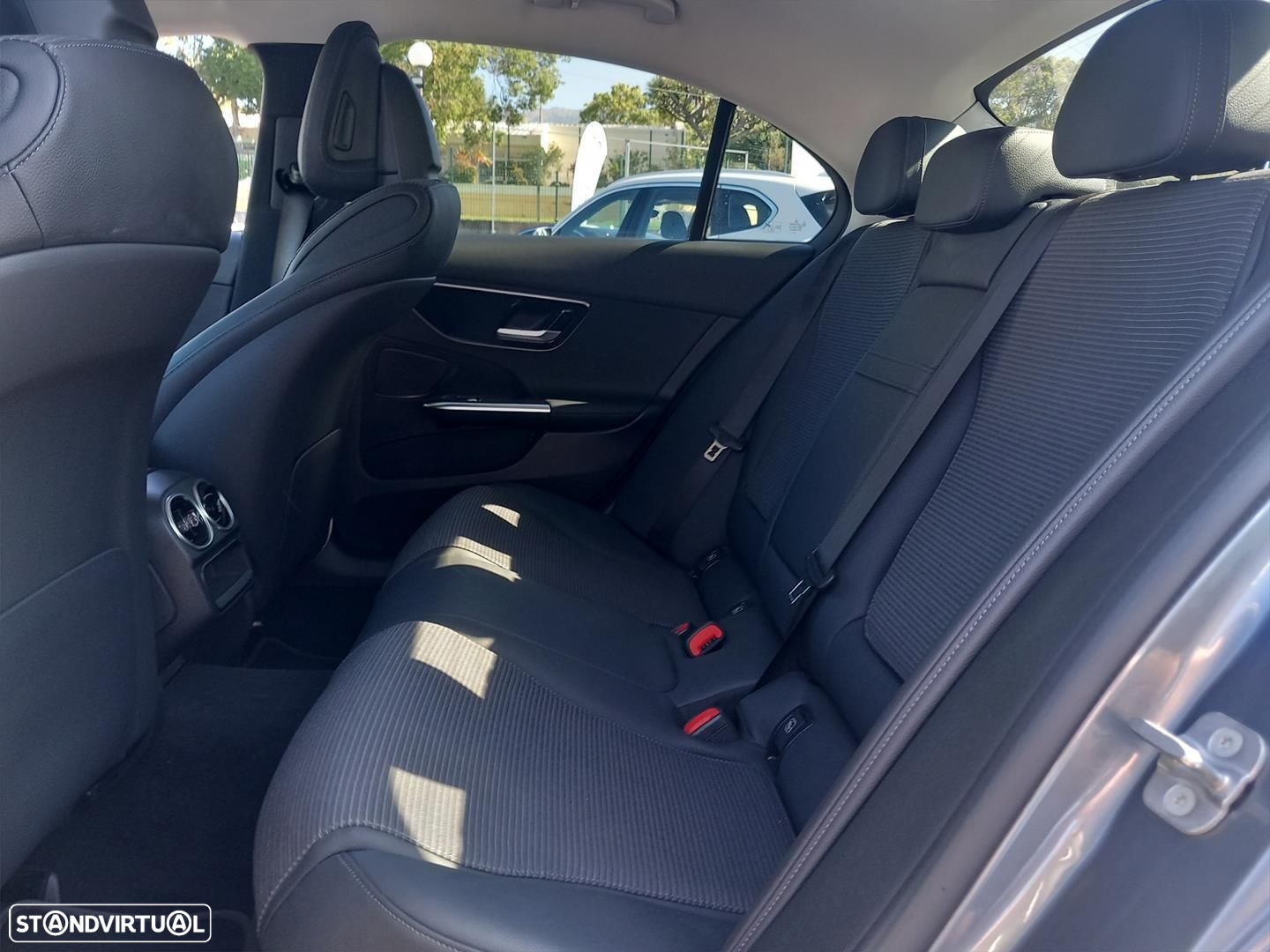 Mercedes-Benz C 220 d Avantgarde - 10