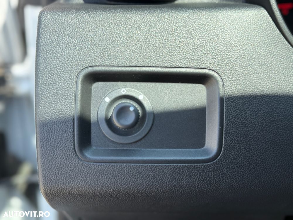 Dacia Duster Blue dCi 115 4WD Comfort - 12