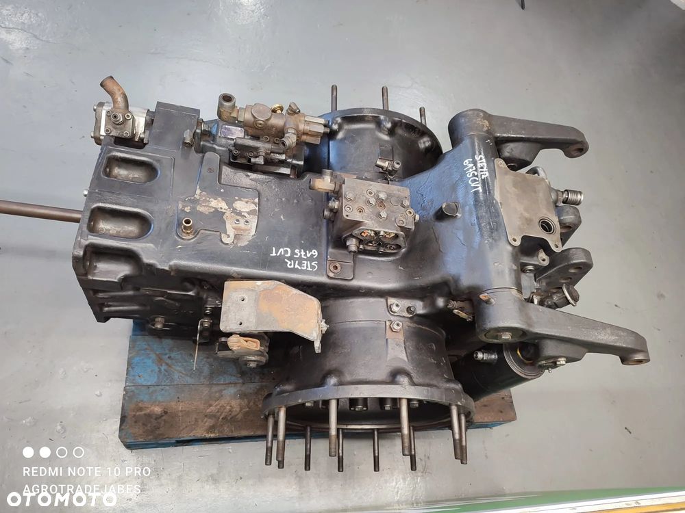 Dyferencjał  84371440 Steyr 6175 CVT - 11