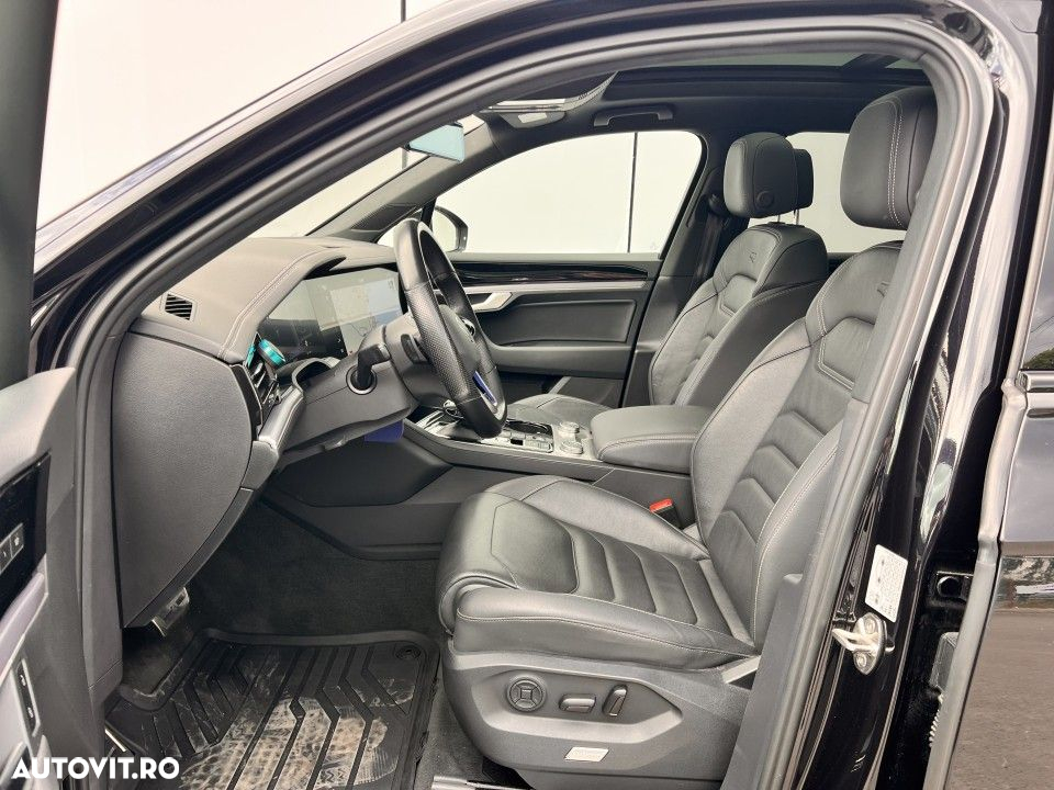 Volkswagen Touareg - 5
