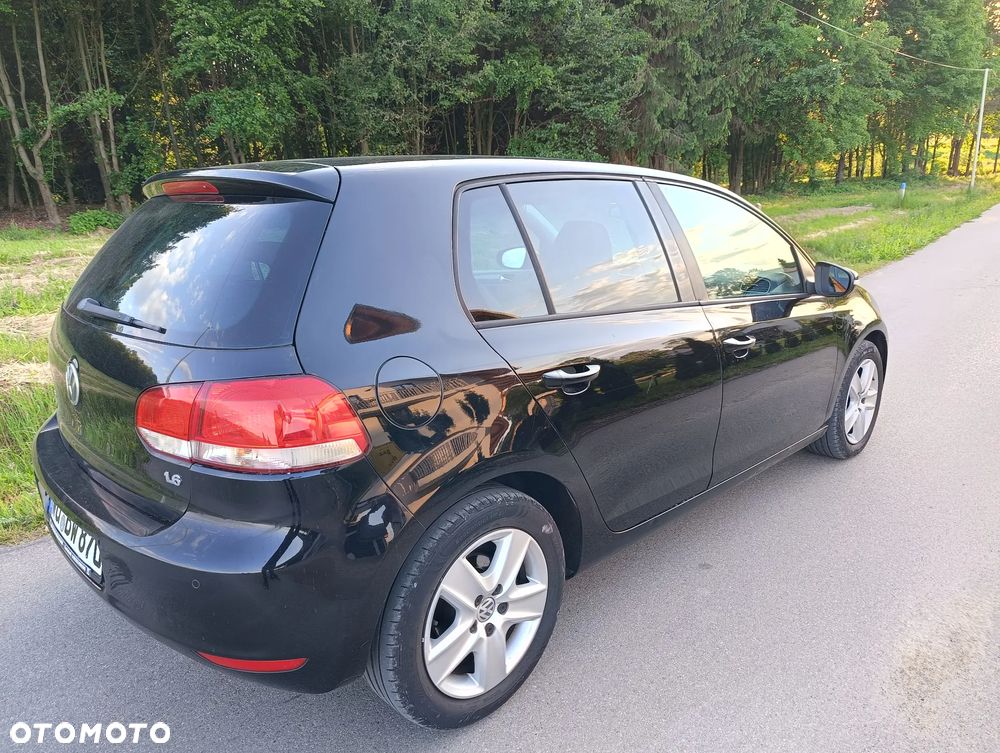 Volkswagen Golf 1.6 United - 10