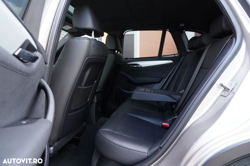 BMW X1 xDrive20d Aut. Sport Line - 8