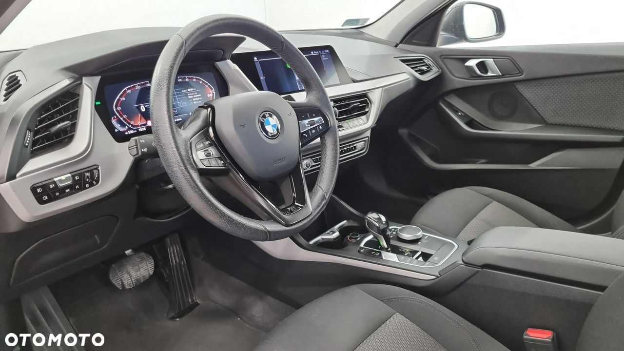 BMW Seria 1 118i Advantage - 9