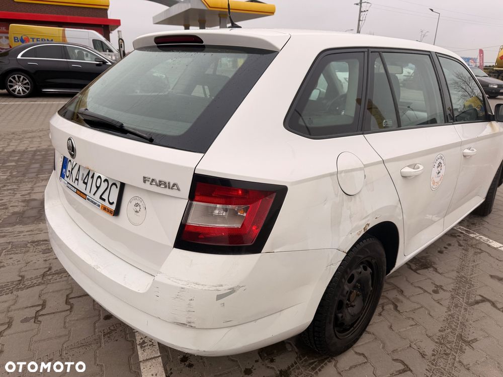 Skoda Fabia 1.0 Active - 4