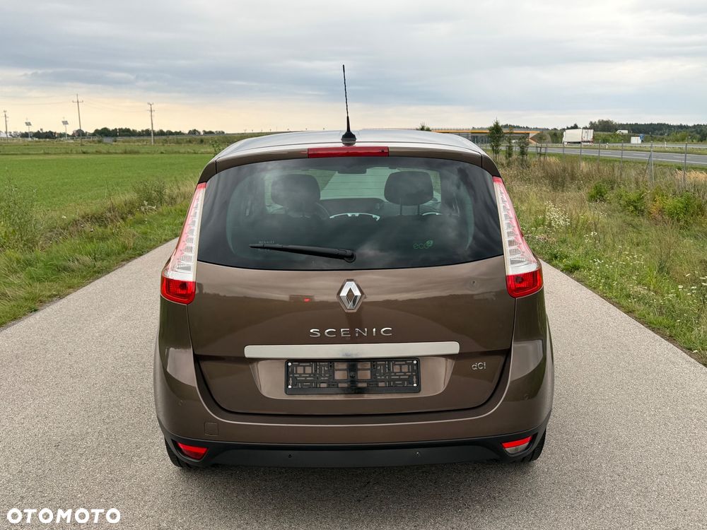 Renault Scenic Gr 1.9 dCi Luxe Expression - 8