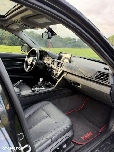 BMW Seria 3 328i Sport Line - 18
