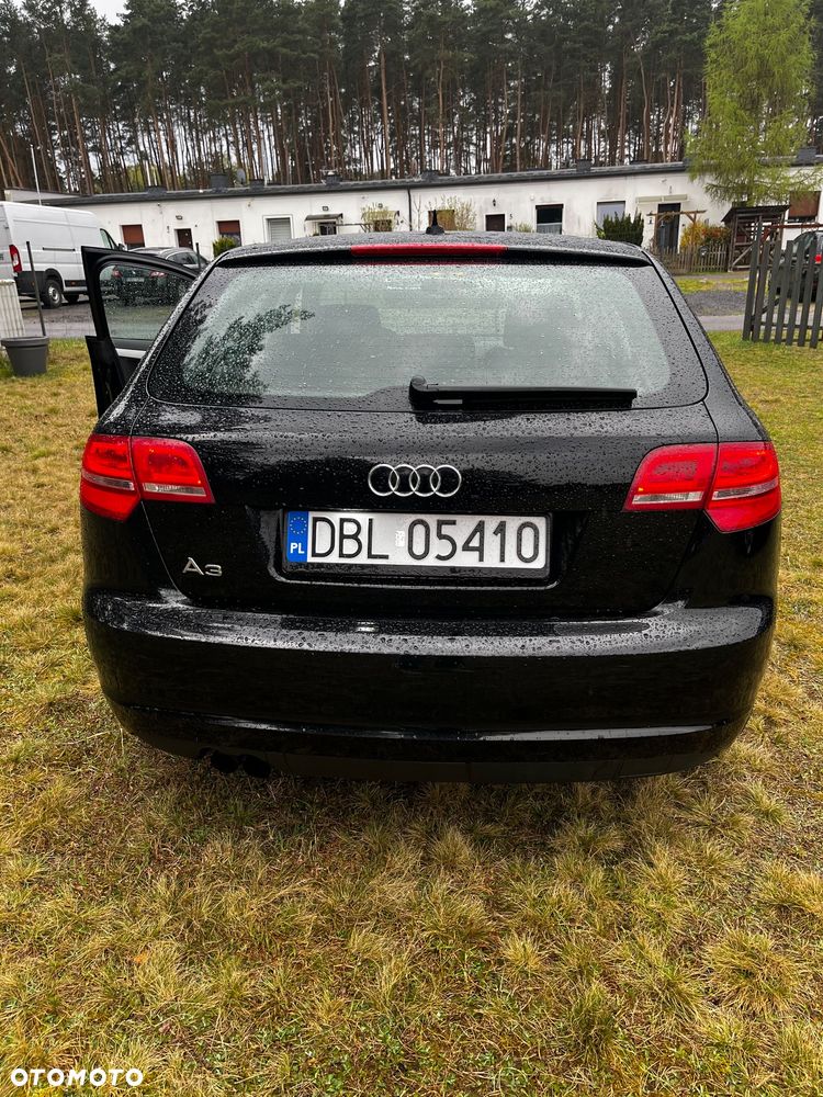 Audi A3 Sportback - 11