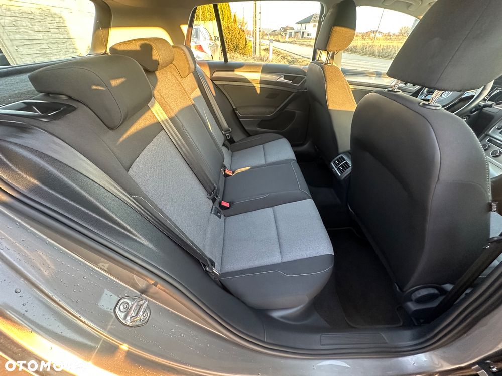 Volkswagen Golf 1.6 BlueTDI Comfortline - 13