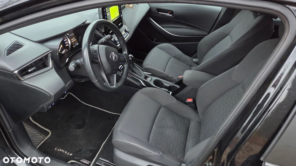 Toyota Corolla 1.8 Hybrid Comfort - 8