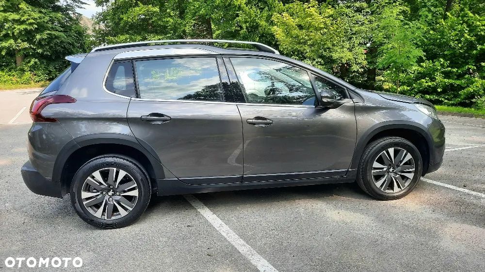 Peugeot 2008 1.6 BlueHDi Allure - 4