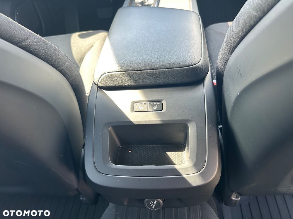 Volvo V60 D4 Geartronic Momentum - 10